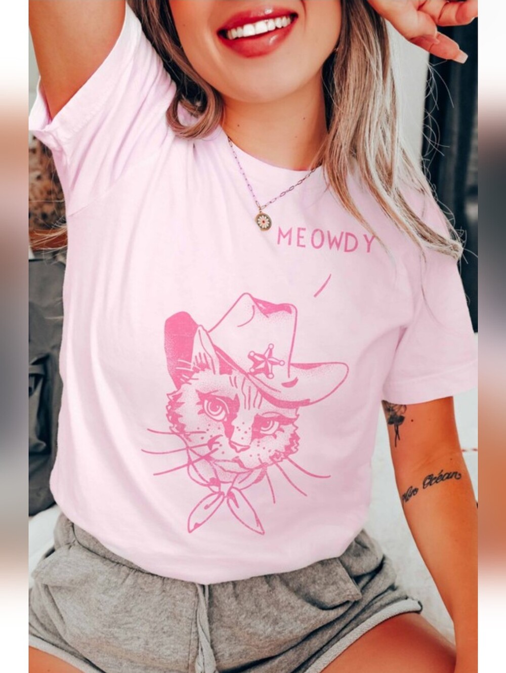 😹🤠 Meowdy Cat Cotton Tee